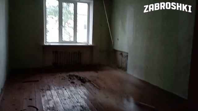 Заброшенный дом. Великий Новгород.Заброшка