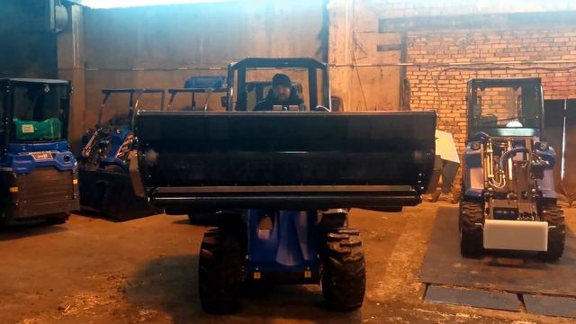 Цеповая косилка для минипогрузчика MultiOne. Обзор навесного оборудования на мини погрузчике смотреть онлайн