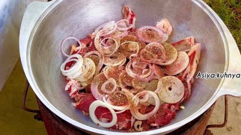 Вместо шашлыка на праздничный стол! Нереально вкусное блюдо из простых продуктов, быстро и просто