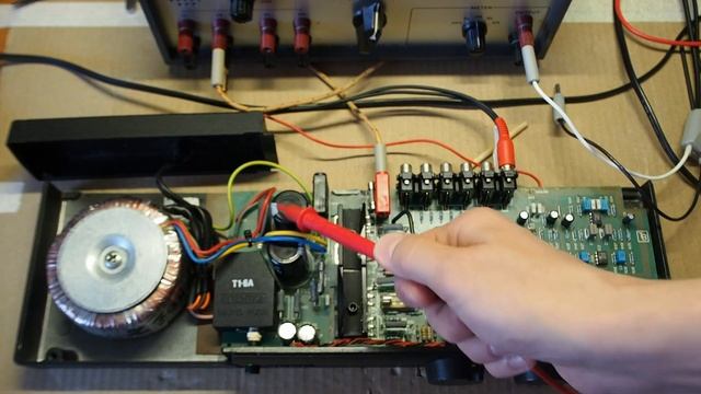 Rega Brio Clampshell. DIY Repair By Home. Ремонт усилителя в домашних условиях.