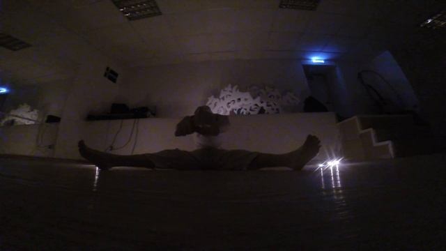 Кундалини Йога от ЙогаЯна СуперМана ч1 смотреть онлайн