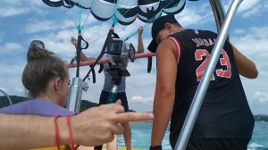 НА ВОЛОСОК ОТ СМЕРТИ.ОБОРВАЛСЯ ТРОС,НО БОГ СПАС. ЭКСТРЕМАЛЬНЫЙ,ОПАСНЫЙ ПОЛЁТ НА ПАРАШЮТЕ.Парасейлин