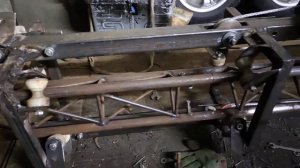 Подъемник для треугольной мачты.