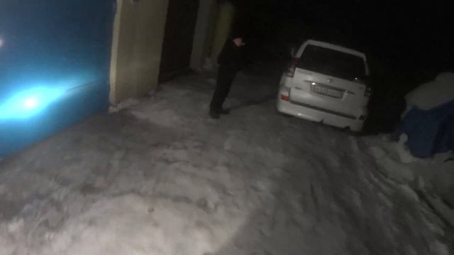 езда по сугробам до крыш в ГСК на ирбис динго т-150 (2014 г.в.) 7 января 2017 смотреть онлайн