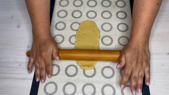 Заливной пирог (киш) с персиками.