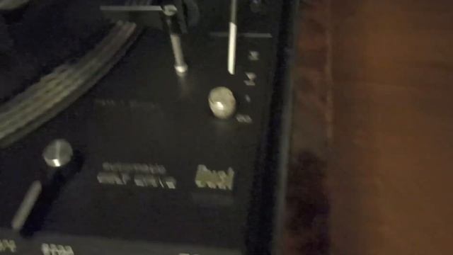 Ретро Проигрыватель виниловых пластинок Dual 522 HI-FI (1979-1980) смотреть онлайн