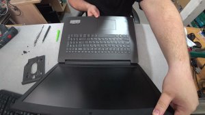 Lenovo IdeaPad 330S-17IKB разборка, чистка