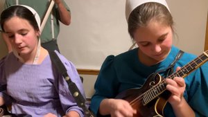 When The Angels Sing Gospel Music Videos from The Brandenberger Family featuring Bluegrass harmonie