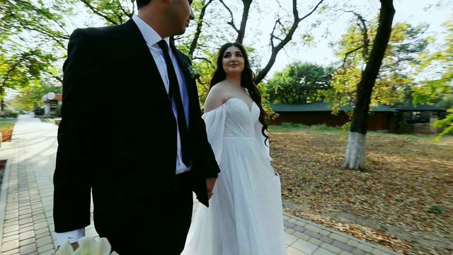 Свадебная прогулка молодоженов. Баграт и Рапсиме. Армавир 29.10.20 г. смотреть онлайн