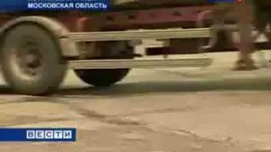 Вечная колея: асфальт не выдерживает тяжести грузовиков