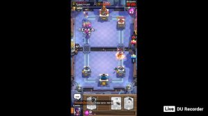 играем в Clash Royale оценка каналов(в разные игры)