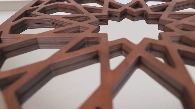 Обзор зеркальной панели от бренда Relieffo "Wye" смотреть онлайн