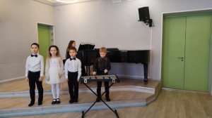 Дж. Бранс «Гаммы и арпеджио»  из мультфильма «Коты-аристократы». Переложение Дубовской-Рябченко А.Е