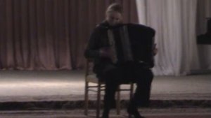 Е  Дербенко Фантазия на тему р н п  Выйду ль я на улицу г  Гродно, Республика Беларусь, 2003 г