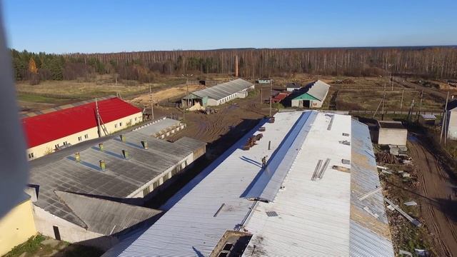 Монтаж Светоаэрационного фонаря КСВ-1 на действующей ферме содержания КРС. смотреть онлайн