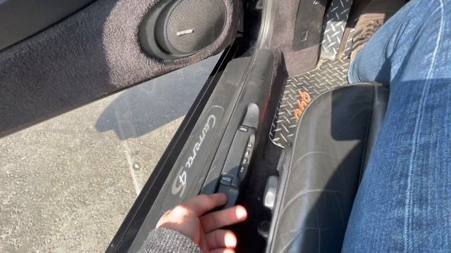 PCARMARKET Auction: 2002 Porsche 911 C4S Coupe смотреть онлайн