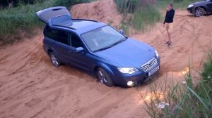 Subaru Outback & Forester off road (motocross sand track)