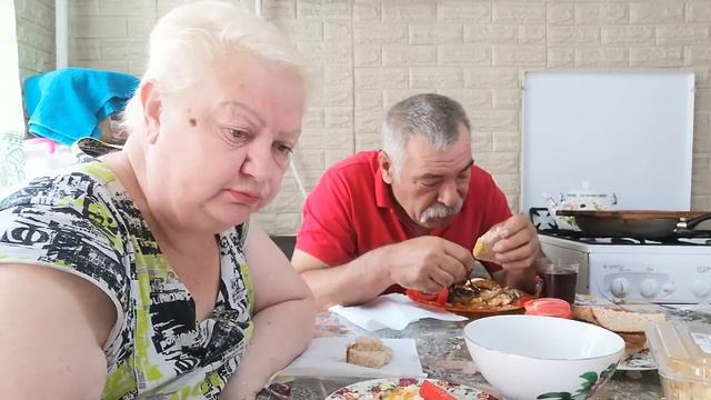 Начинается утро в деревне. смотреть онлайн