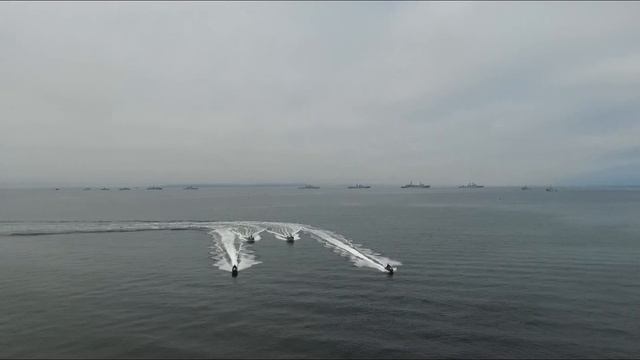 Боевую мощь показали корабли ТОФ в День ВМФ смотреть онлайн