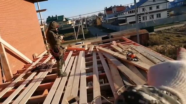 ТРЕХСКАТНАЯ КРЫША НА ГАРАЖ, ПОЛЫ, СТРОПИЛА, ОБРЕШЕТКА, 1ЧАСТЬ.