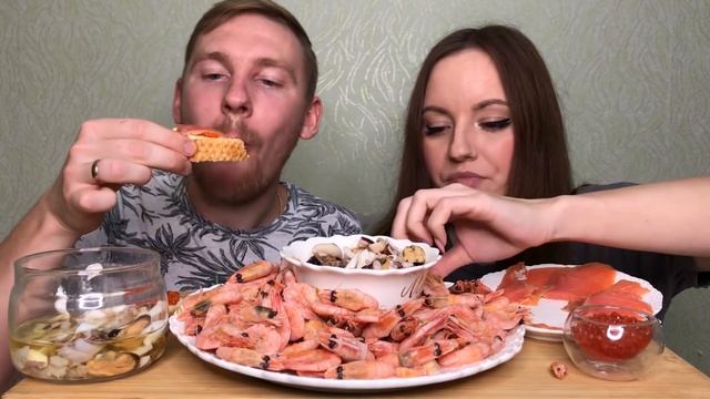 МУКБАНГ МОРЕПРОДУКТЫ КРЕВЕТКИ МИДИИ КАЛЬМАР ОСЬМИНОГ | MUKBANG SEAFOOD SHRIMP MUSSELS SQUID OCTOPUS