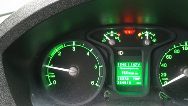 Перетянули масляный фильтр и выдавило масло на Каменс 2.8 на газель NEXT. смотреть онлайн