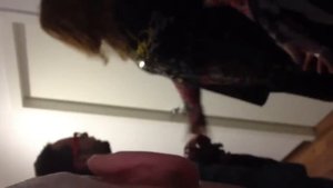 Джигурда устроил драку в очереди за загранпаспортом.