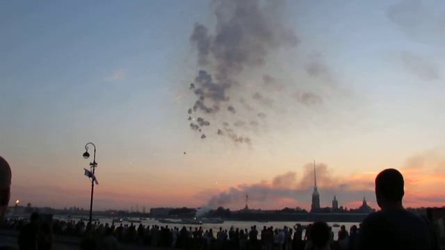 Санкт-Петербург, 27.07.14, салют в день ВМФ смотреть онлайн