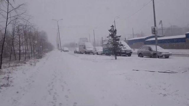 Зима пришла. Казань 20 апреля 2017 года. смотреть онлайн