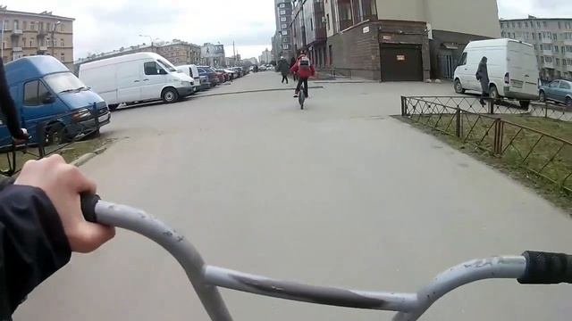 Катаем STREET #1| ВОРВАЛИСЬ В ТЦ! ПОЙМАЛА ОХРАНА!| STREET BIKE!