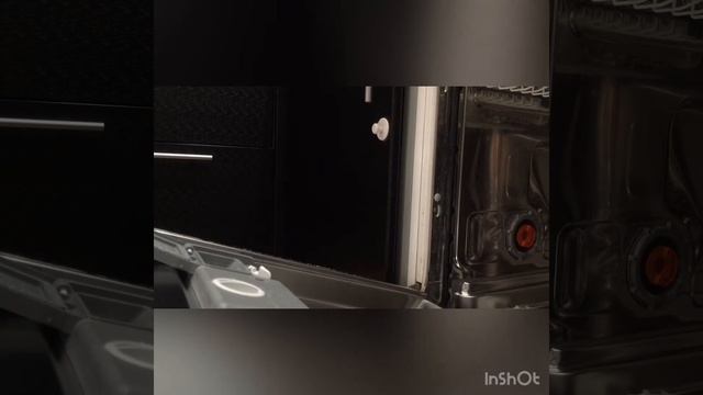 Замена разбрызгивателя в посудомойке Zanussi смотреть онлайн