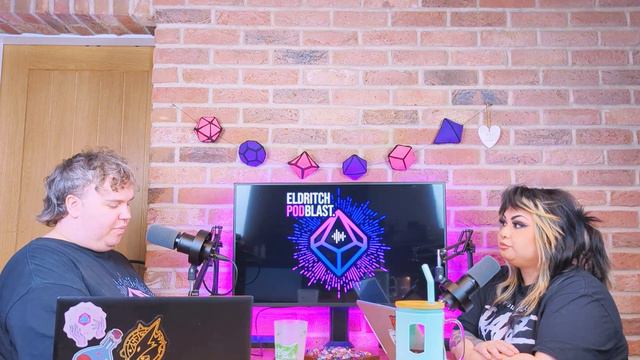 Answering 8 Hard D&D Advice Submissions From Followers! | Ep 110 смотреть онлайн