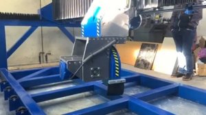 5D ЧПУ пила по камню мостового типа.