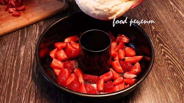 Хочется еще и еще! ТВОРОЖНЫЙ ПИРОГ С КЛУБНИКОЙ Простой Вкусный Ароматный ПИРОГ С ЯГОДАМИ И ТВОРОГОМ