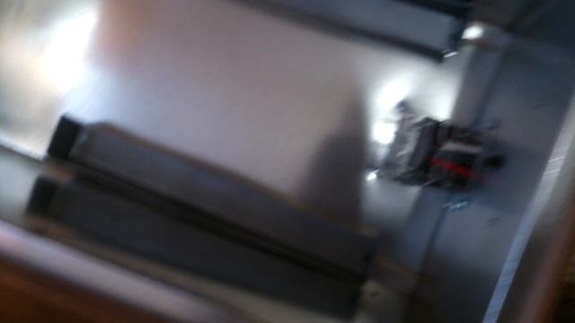 Инкубатор для яиц Блиц Цифровой 72ц на 72 яйца с автоматическим переворотом (12/220В) смотреть онлайн