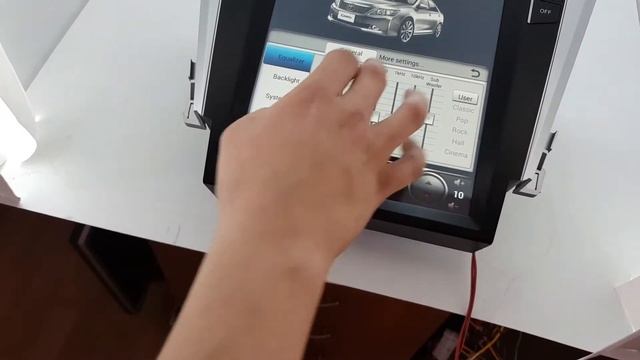 Штатная магнитола в стиле Tesla Toyota Camry V50 (2012+) C201512 смотреть онлайн