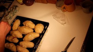 Пирожки с замороженной ягодой