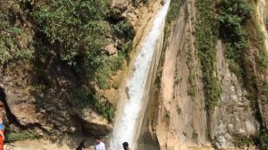 Водопады в предгорье Гималай, Ришикеш, часть 3