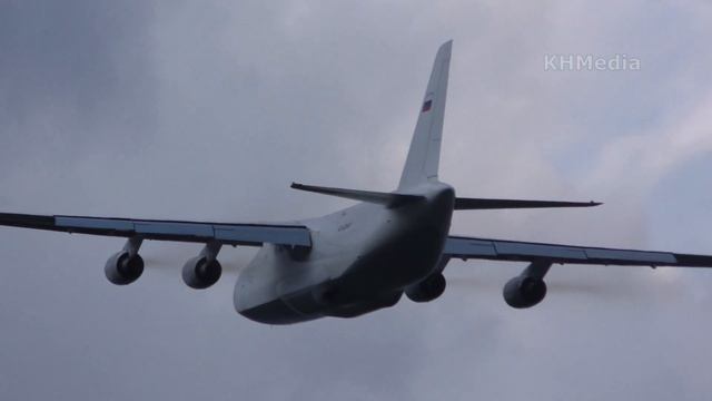 Руслан белый когда ещё летал Ан-124 RA-82042