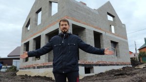 Строим дом. Стены полностью завершены!