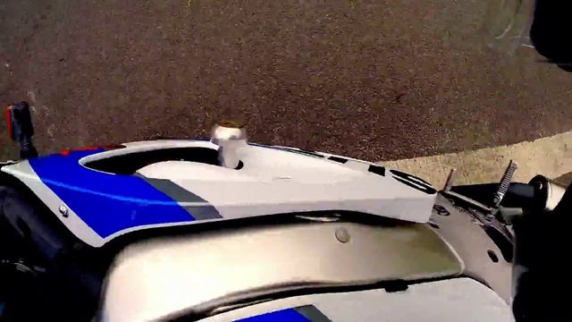 Suzuki GSX-R 600 SRAD Lowside Crash GoPro Hero 3 Black 