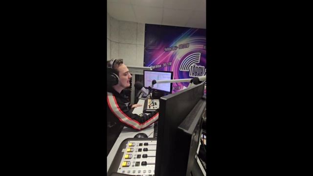 Одно из лучших поздравлений с Днем Рождения ))) смотреть онлайн