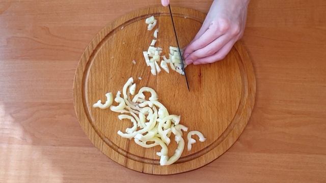 ЕШЬ и ХУДЕЙ!!!! САЛАТ С ПОМИДОРОМ, ЯЙЦОМ И БОЛГАРСКИМ ПЕРЦЕМ!!!