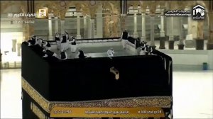 Мекка сегодня.Меняют покрывало Каабы.