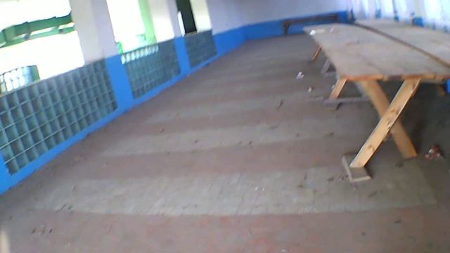 Выломали дверь, нашли пристанище бомжей. Заброшенная столовая