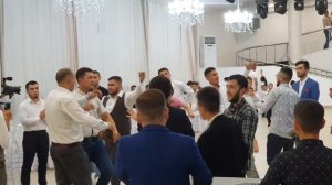 туй Ворухихо умуман ранги дигар бинед)