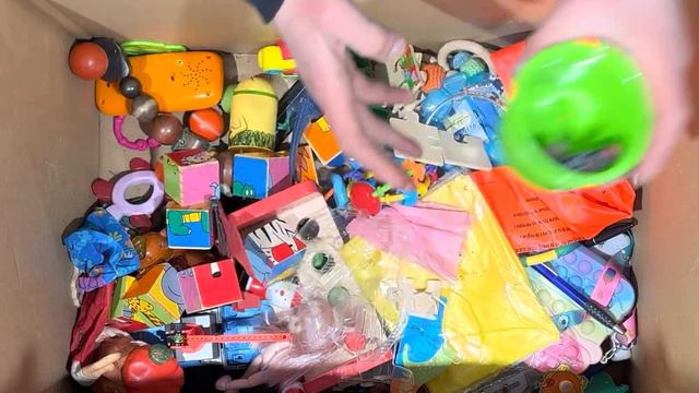 Іграшки … Лот 80406 … Ціна 4,5€\кг … Вага 12 кг … Євроманія опт смотреть онлайн