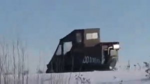 Самодельные гусеничные вездеходы "ЖУК-1 и 2"-зимние покатушки.