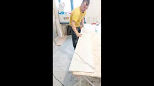 Резка и укладка плитки