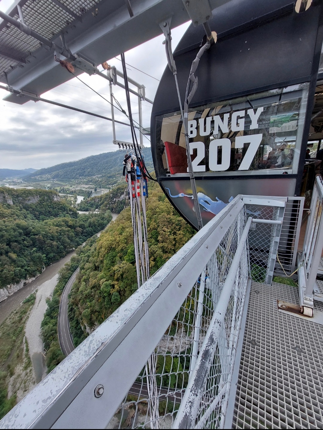 AJ Hackett Bungy